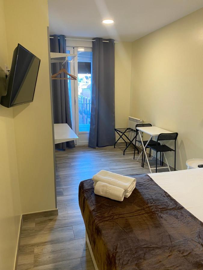 Hostal Alaska Мадрид Экстерьер фото
