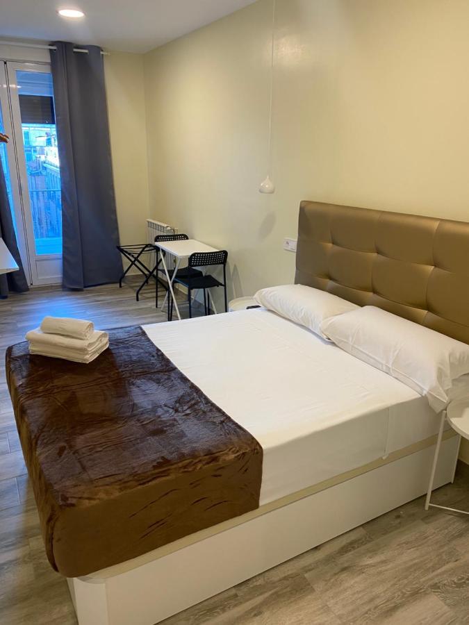 Hostal Alaska Мадрид Экстерьер фото